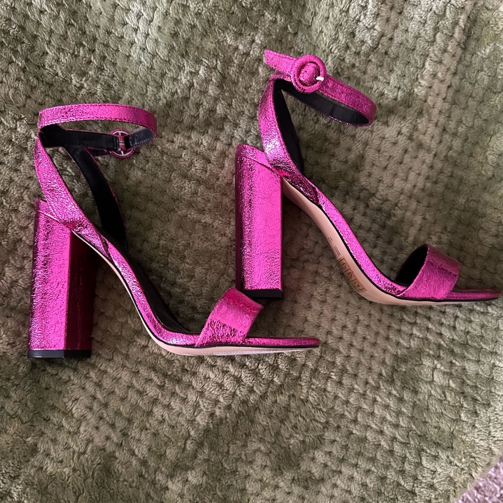 DSW Pink Block Heel Sandals with Metallic Finish